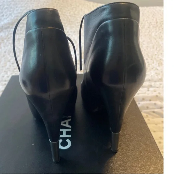 CHANEL Black Ankle Boots - Picture 3 of 11